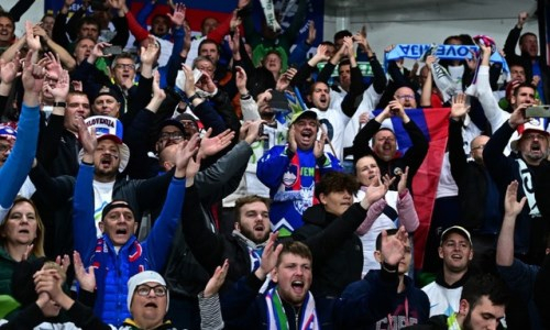 «Только чудом мы сможем победить Казахстан». О чем говорят фанаты сборной Словении перед решающим матчем отбора Евро-2024