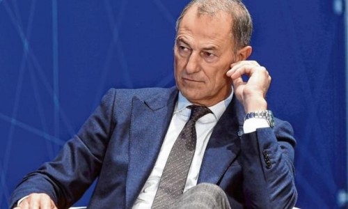 Решилась судьба наставника сборной, потерявшей из-за поражения Казахстана шансы попасть на Евро-2024