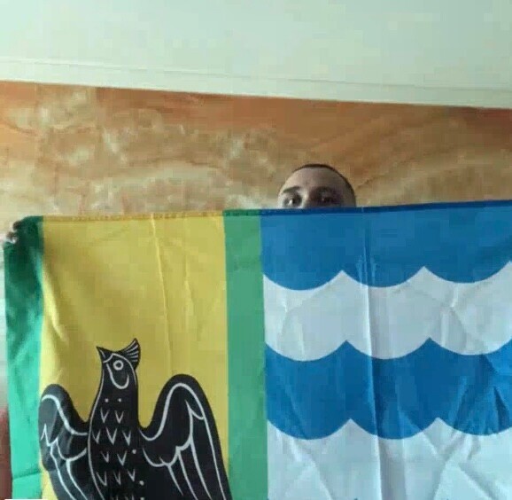 «Горд представлять и Казахстан, и Россию». Экс-чемпион мира удивил выбором флага на следующий бой