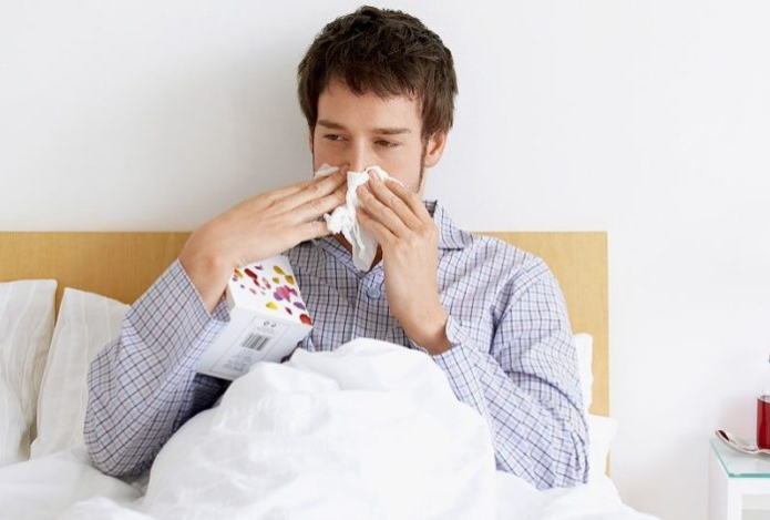 Врач рассказала, что ухудшает простуду и мешает выздоровлению