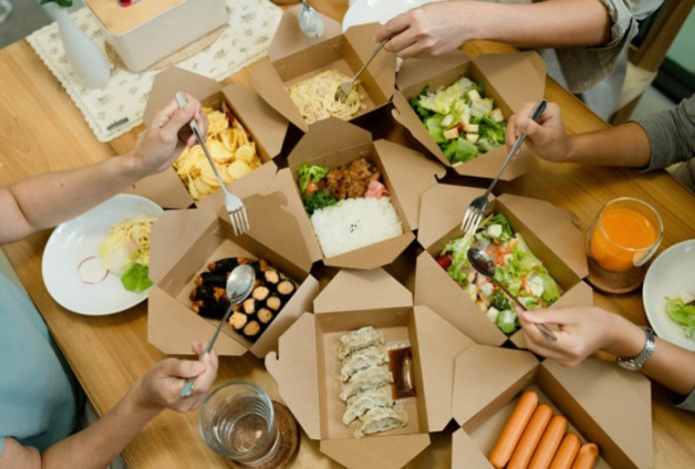 Диетолог назвал три ошибки питания, которые могут привести к раку