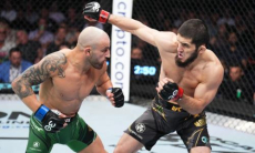 Победа Ислама Махачева признана «Ограблением года» в ММА