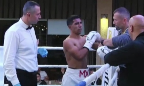 Лютая дичь во время боя казахстанца против «Тайсона» из Узбекистана попала на видео