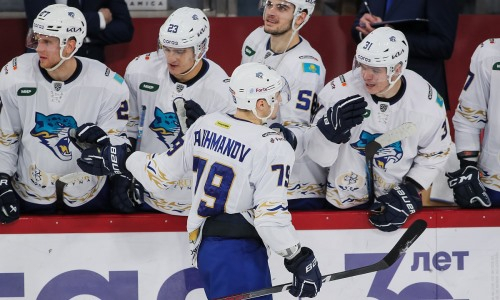 Два казахстанца из «Барыса» стали звездами матча КХЛ