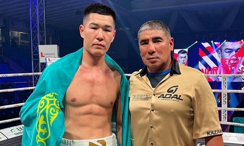 Чемпион мира по боксу из Казахстана проведет бой с непобежденным в профи россиянином