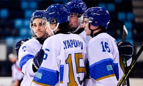 Казахстан представил окончательный состав на молодежный ЧМ-2024 по хоккею
