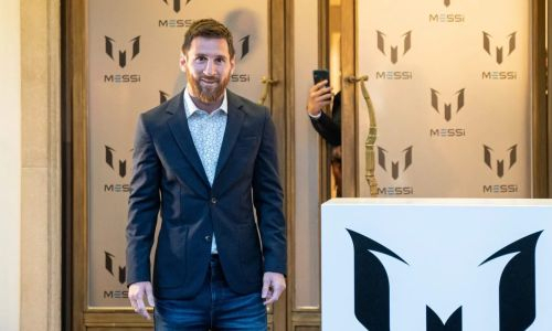 Месси или Роналду? Кто оказался более модным в 2023 году