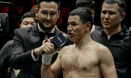 Казахстанский чемпион мира по боксу сделал заявление перед боем за два титула