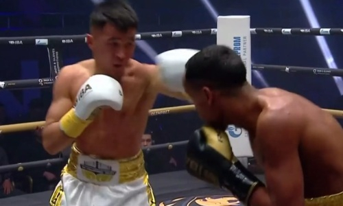 Видео боя «Казахского Ломаченко» с деклассом кубинца