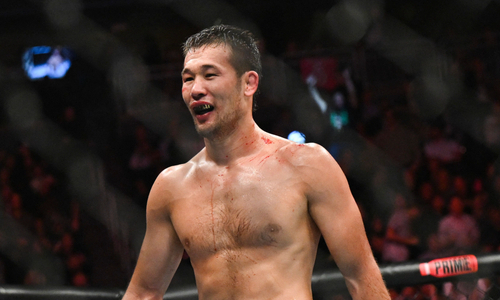 «Выпускайте Шавката!». UFC призвали дать титульный бой Рахмонову