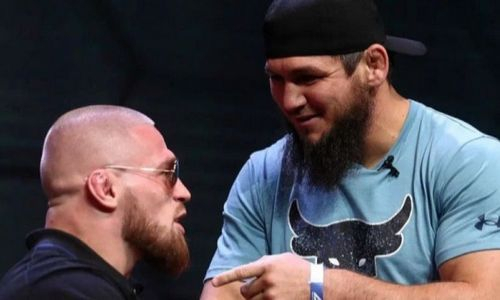 «Будет большим сюрпризом для многих». Известный боец ММА из России дал прогноз на поединок Артема Резникова