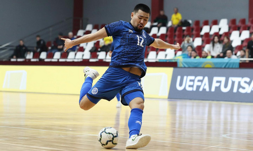 Нападающий сыграл юбилейный матч за сборную Казахстана