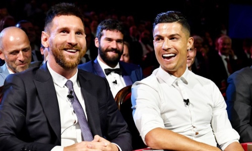 Криштиану Роналду сравнялся с Лионелем Месси