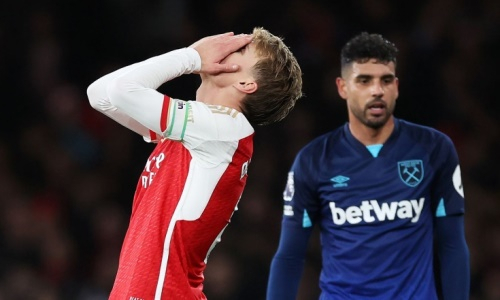 Громкой сенсацией завершился матч за лидерство в АПЛ