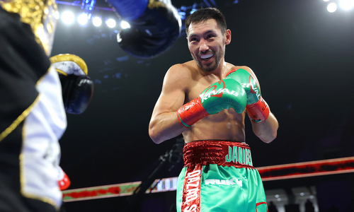 «Казахи пишут, что меня нокаутируют». Боксер с рекордом 18-0 бросил вызов Жанибеку Алимханулы и выбрал место