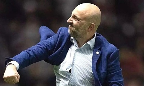 Магомед Адиев назвал свою любимую музыкальную группу и песню