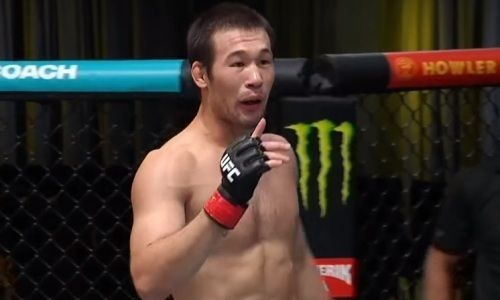 Шавкату Рахмонову пообещали титул чемпиона UFC