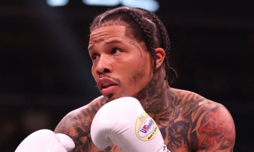 Звезду бокса пообещали «вырубить» после принятия ислама и смены имени