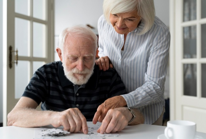 Учёные выяснили, как недосып связан с деменцией