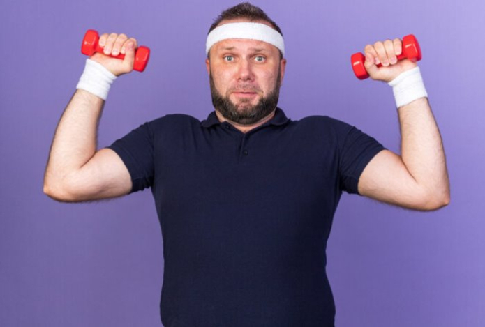 Фитнес-тренер назвала эффективные способы прийти в форму к Новому году