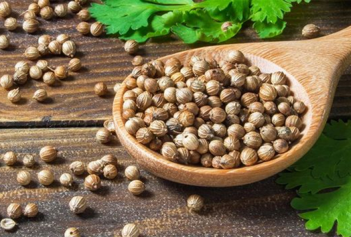 Врач назвал специю для профилактики болезни Альцгеймера