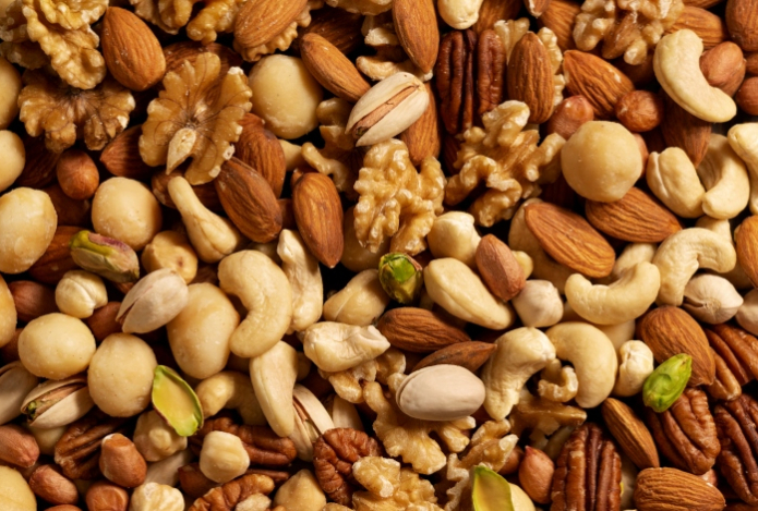 Эти три ореха очищают кровь и избавляют от рака. Необходимое количество в день назвал врач