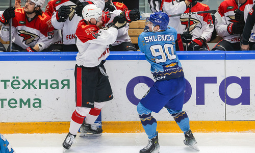 Хоккеист «Барыса» стал лучшим защитником недели в КХЛ