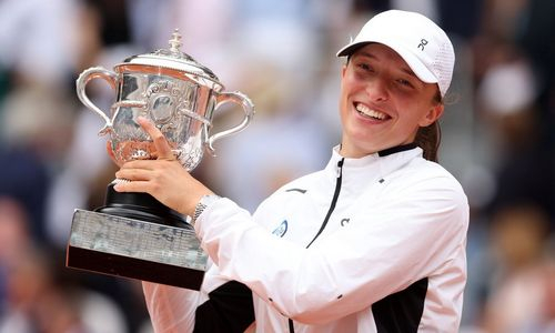 Иге Швёнтек озвучили реальные шансы выиграть «Золотой шлем» и побить уникальный рекорд