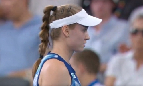 Уверенной победой завершился матч Елены Рыбакиной за выход в финал турнира в Брисбене