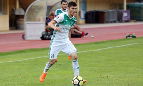 Желающий выступать за Казахстан российский нападающий прибыл в «Актобе»