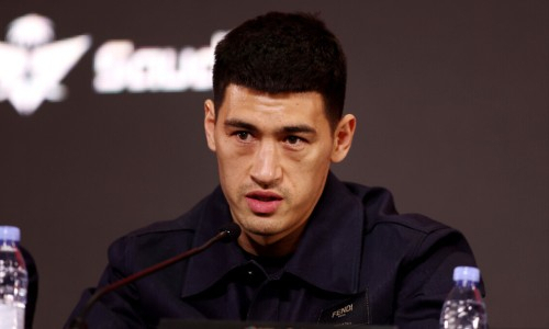 «Говорить такие вещи неправильно». Слова Бивола задели отказавшегося от флага России чемпиона мира