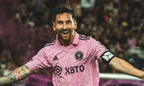 Месси стал причиной переноса матча в США