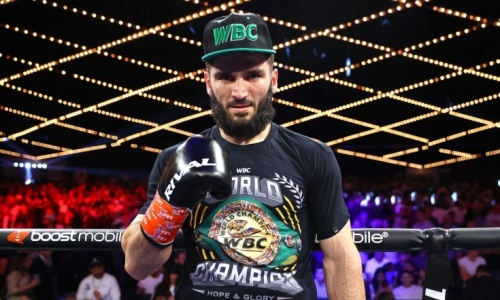 Артур Бетербиев отреагировал на неожиданные результаты своего допинг-теста перед боем