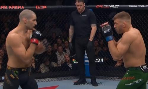 Видео полного боя Шон Стрикленд — Дрикус Дю Плесси на UFC 297 со спорным исходом