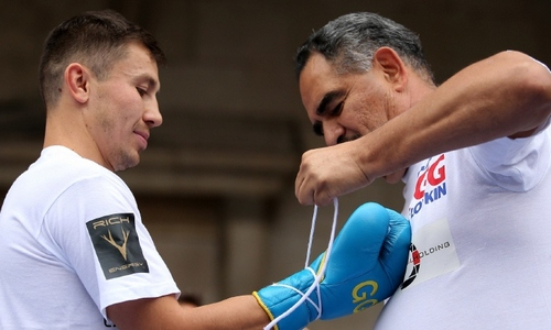 Украинский нокаутер удивил условиями проживания в одном доме с Головкиным