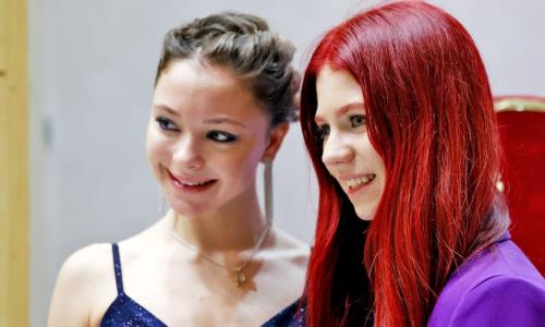 Принявшая гражданство Казахстана фигуристка «засветилась» на фото звездной россиянки в Дубае