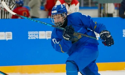 Сборная Казахстана по хоккею проиграла в полуфинале и сразится за «бронзу» юношеской Олимпиады