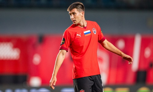 Футболист сборной Казахстана впервые сыграл за зарубежный клуб в 2024 году
