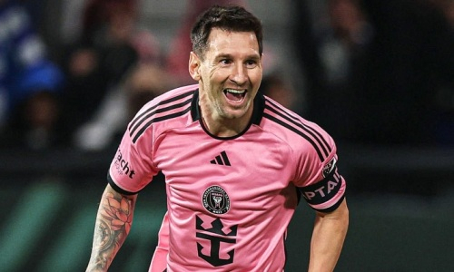 Лионель Месси за минуту забил гол и отдал голевую передачу. Видео