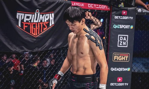 Непобежденному казахстанскому бойцу грозят неприятности в UFC