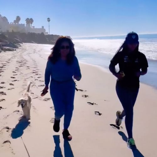 Известная телеведущая оригинально отпраздновала 70-летие. Фото