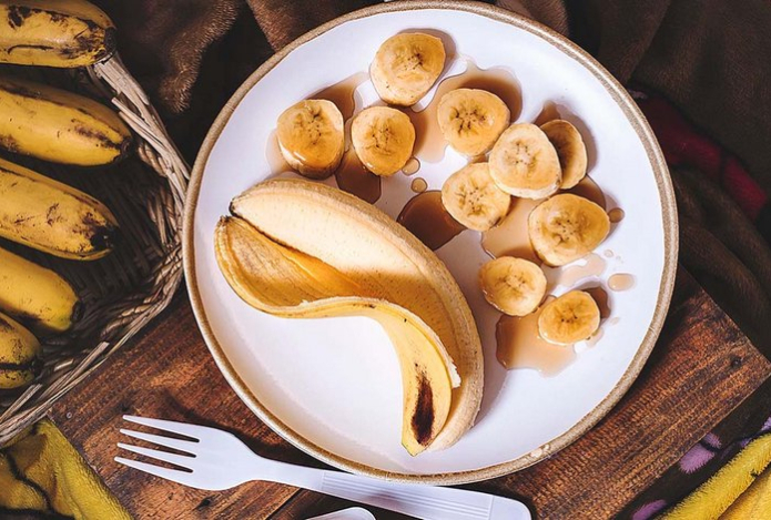 Диетологи назвали продукты, которые помогут избавиться от усталости