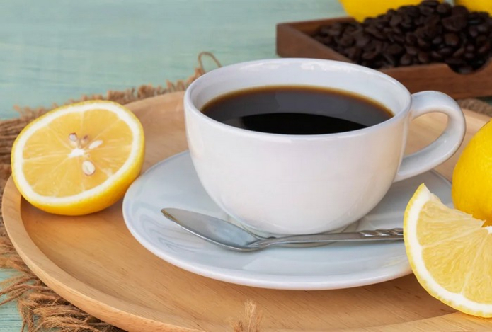 Что произойдет с организмом, если пить кофе с лимоном