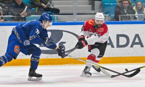 Хоккеист сборной Казахстана провел юбилейный матч за «Барыс» в КХЛ