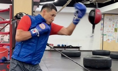 Непобежденный чемпион мира из Казахстана поделился видео с тренировки