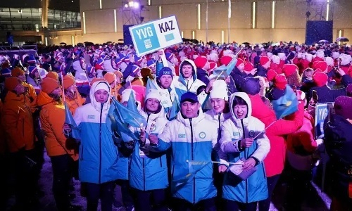 Казахстанцы приняли участие в церемонии закрытия зимней юношеской Олимпиады в Канвоне