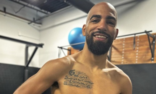 «Я привез инфекцию». Боец из США вспомнил подготовку к бою с непобежденным казахстанцем