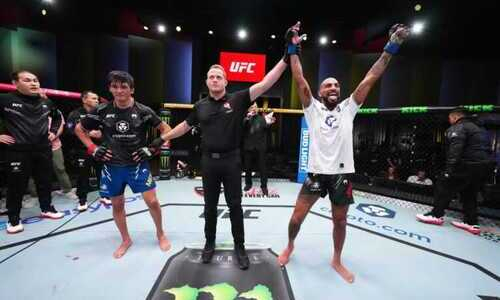 В команде Азата Максума сделали заявление о поражении во втором бою в UFC