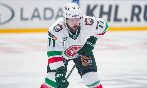 Вернётся в «Барыс»? Райли Барбер определился с клубом