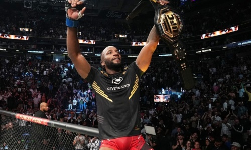 Чемпион UFC в весе Шавката Рахмонова показал актуальную физическую форму